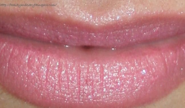 Maybelline Color Sensational Lipstick Born With It Review