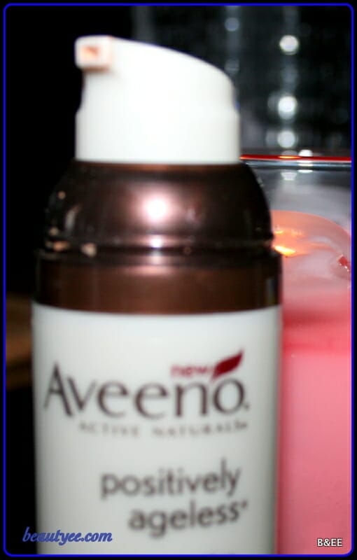 Review: Aveeno Positively Ageless Correcting Tinted Moisturizer Review: Aveeno Positively Ageless Correcting Tinted Moisturizer