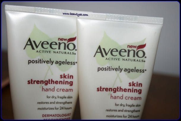 Aveeno Positively Ageless Skin Strengthening Hand Cream review, swatches! Aveeno Positively Ageless Skin Strengthening Hand Cream review, swatches!